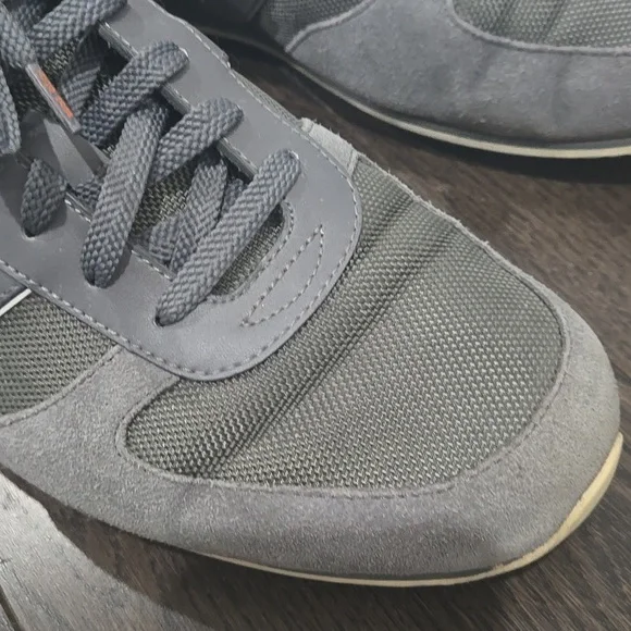 Men Shoes - Picture 2 of 5